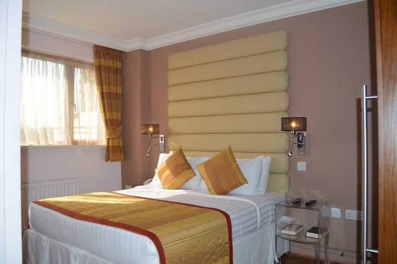 Holiday Villa Hotel Hotel London